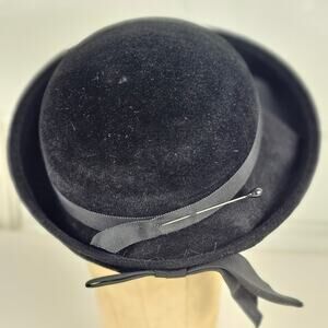 VTG black fur 1950s Gigi brimmed hat retro classy ladylike coquette twee